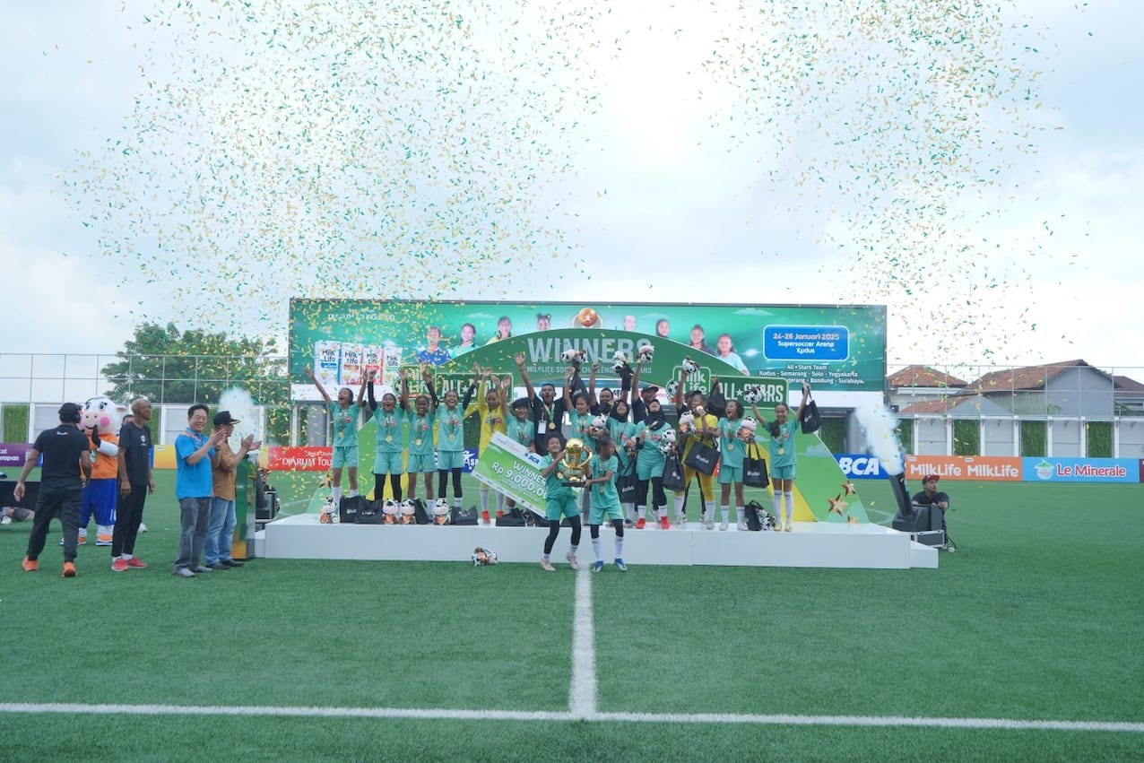 All-Stars Kudus players celebrating a title win