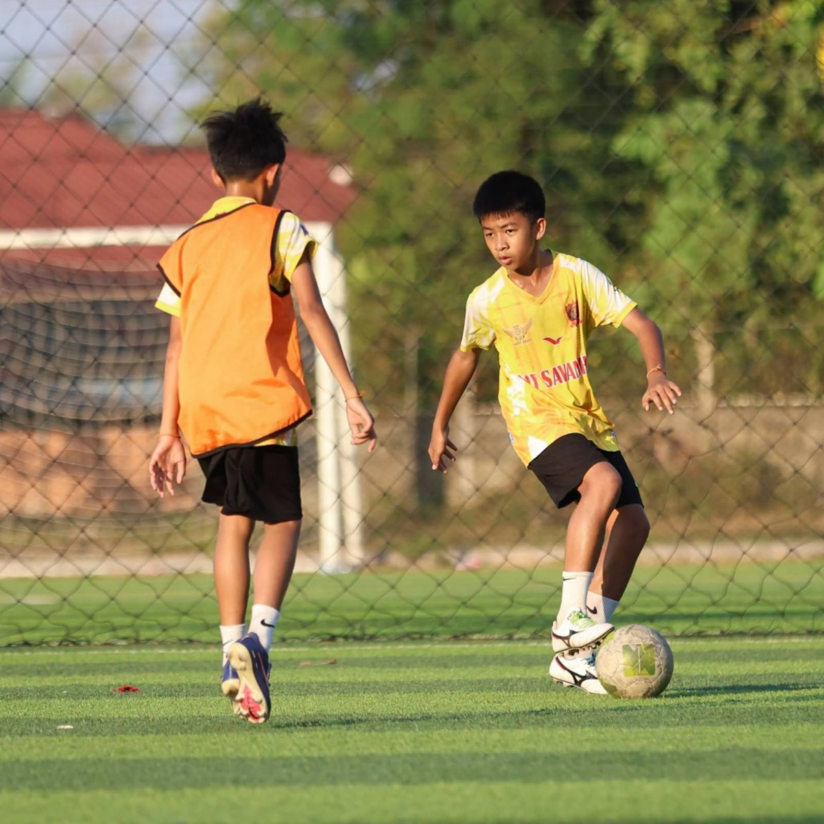 Baysavanh FC U10 players in training